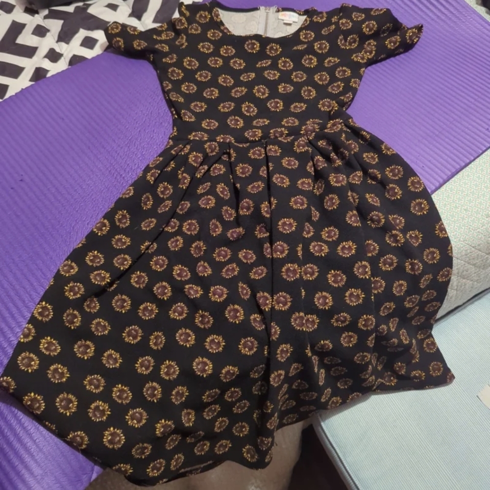 LuLaRoe Amelia XXS black with yellow flowers